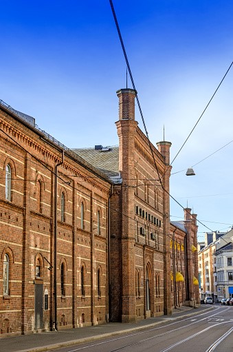 Fasaden til gamle Frydenlund Bryggerier, hvor OsloMet nå holder til (GettyImages)