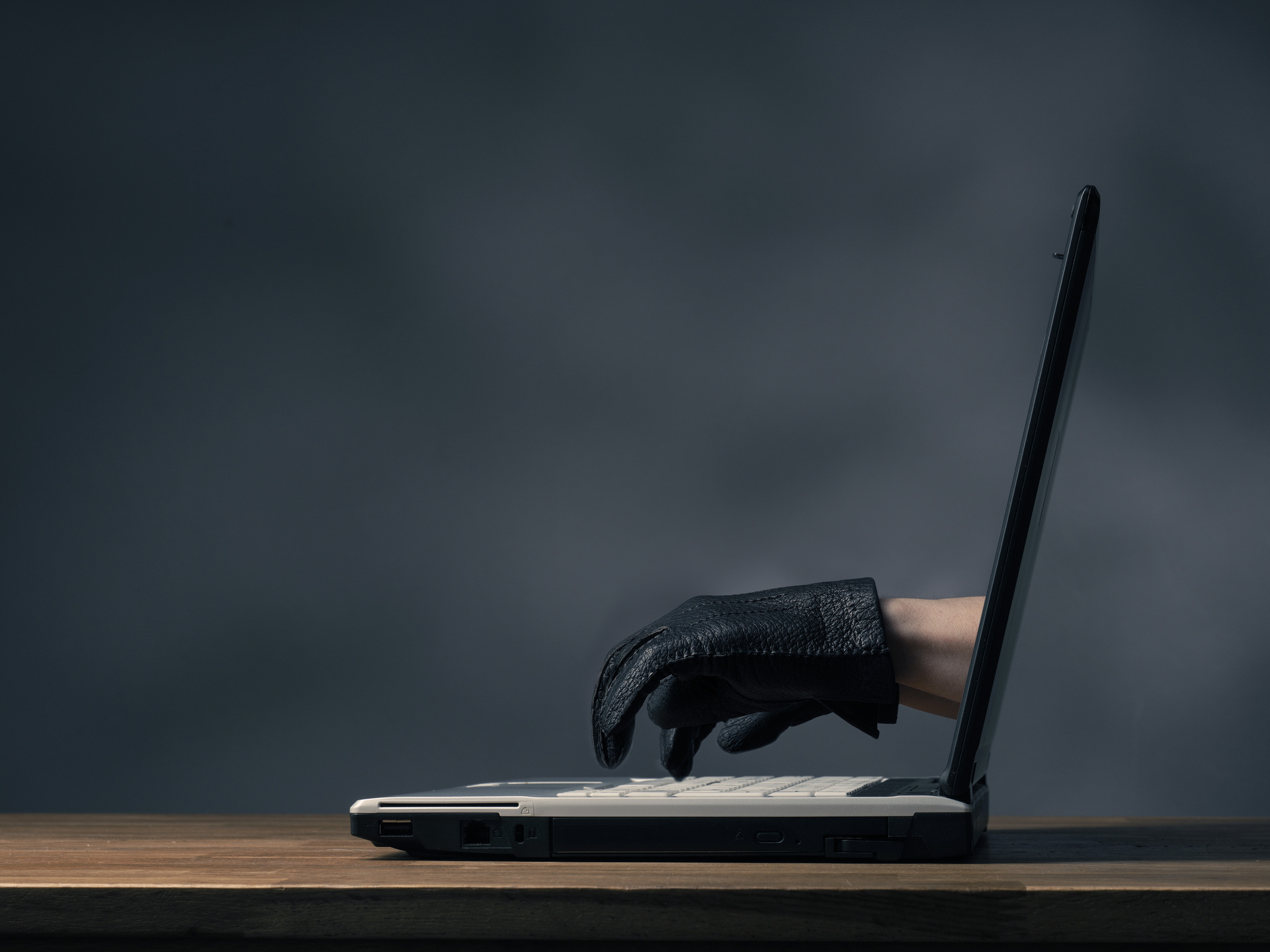 Hacking hands through the screen