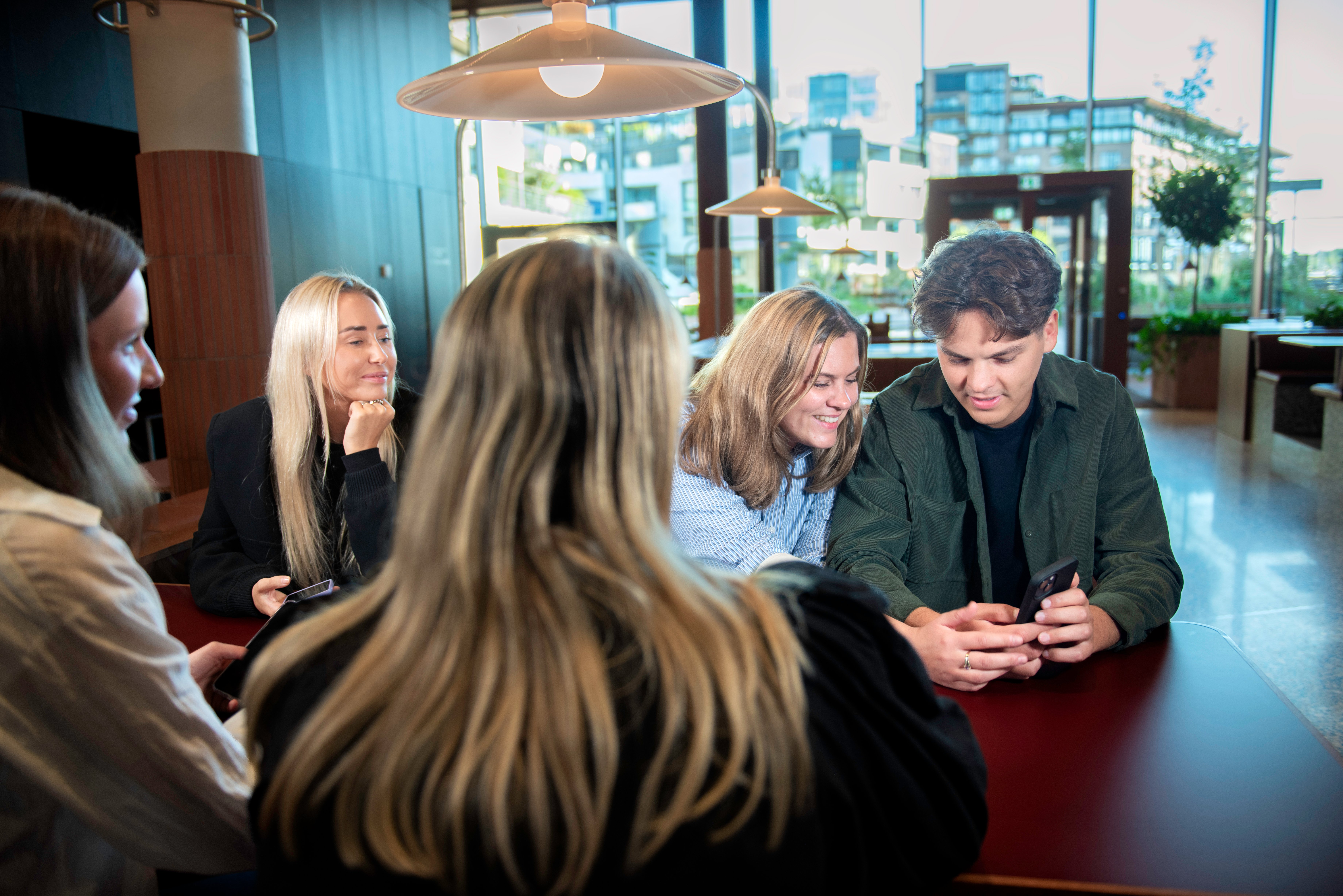 Bilde av en gjeng mennesker