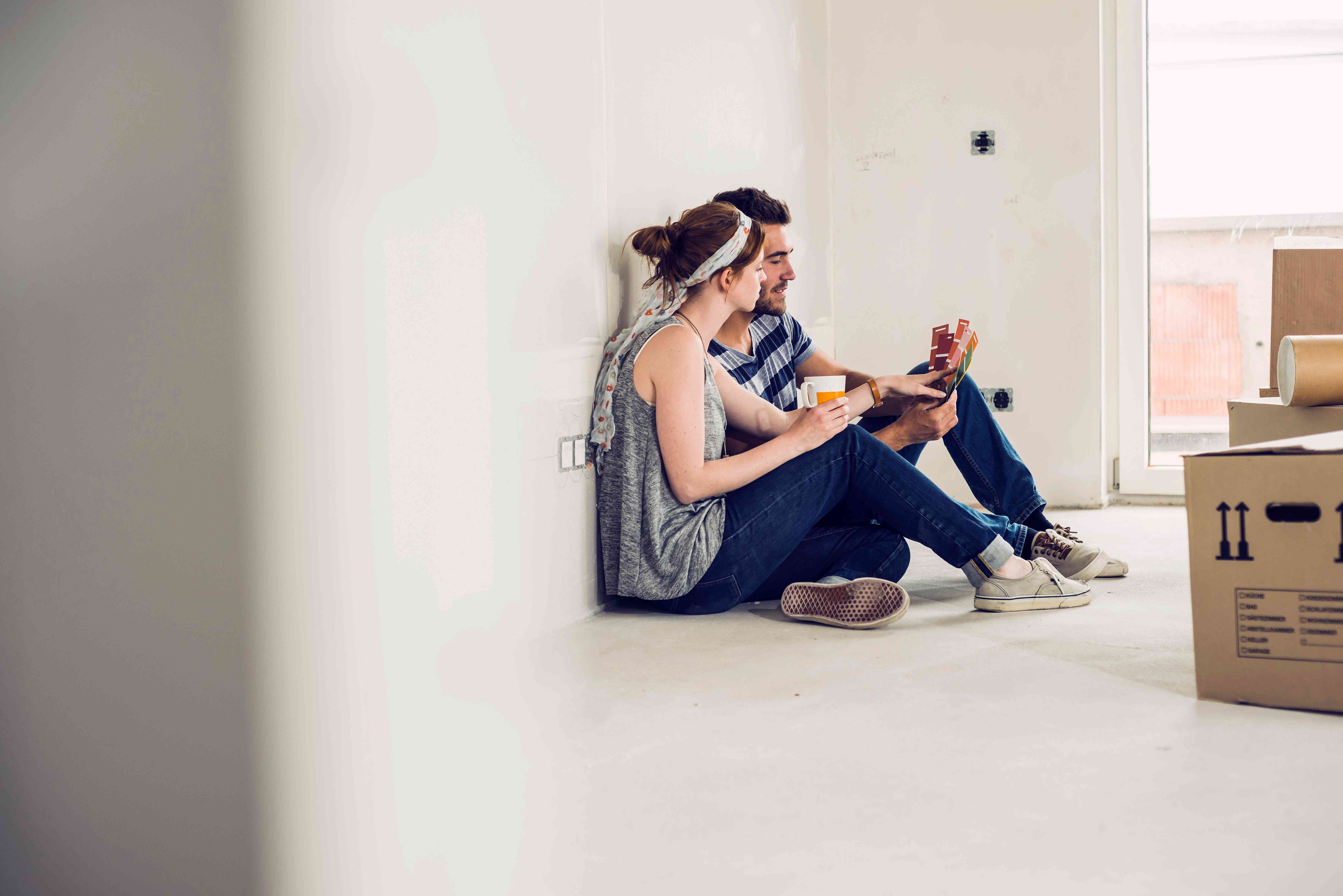 Couple chooses wall colours for new home