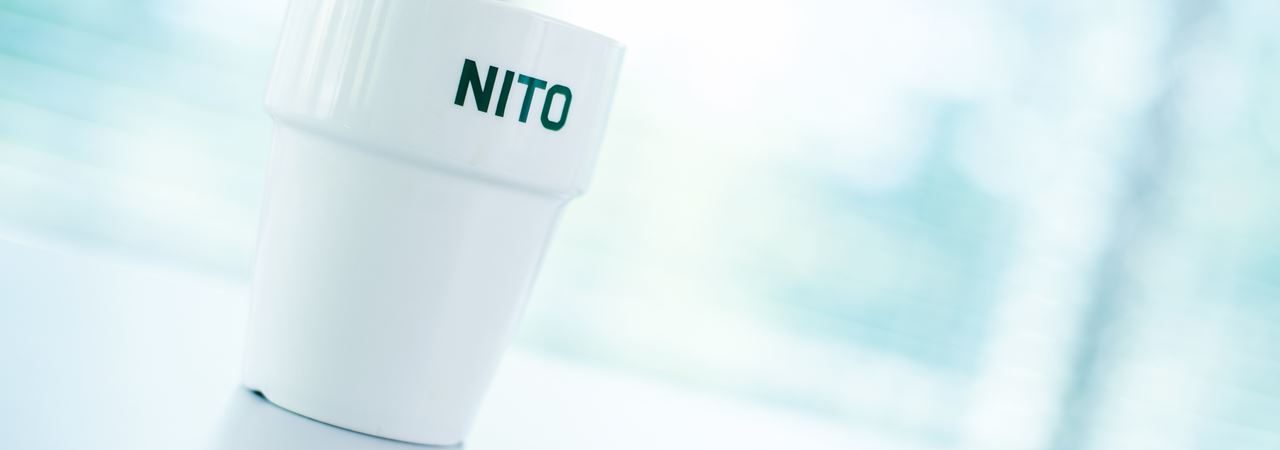 Kopp med NITO logo