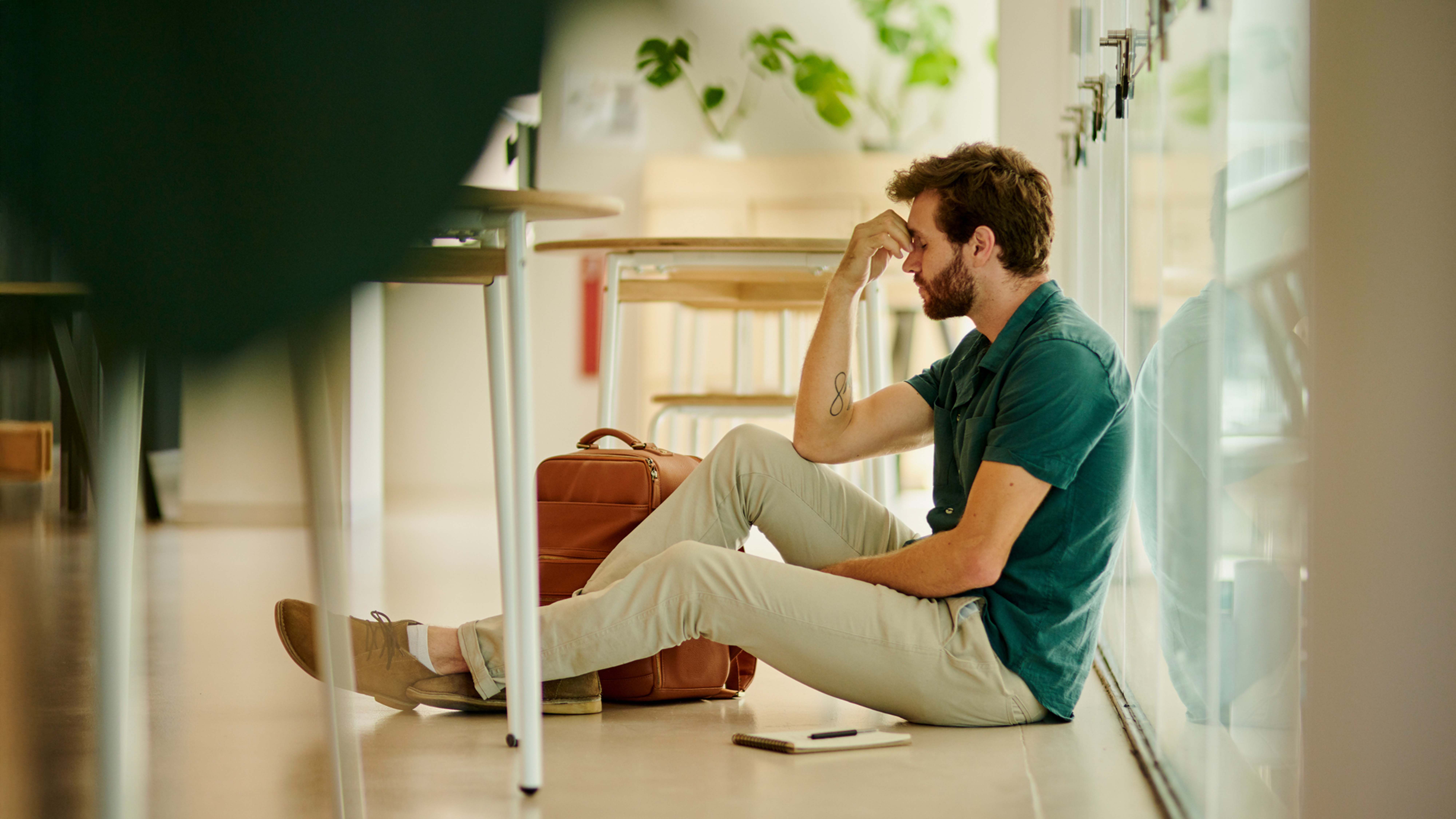 Student som er stresset for eksamen