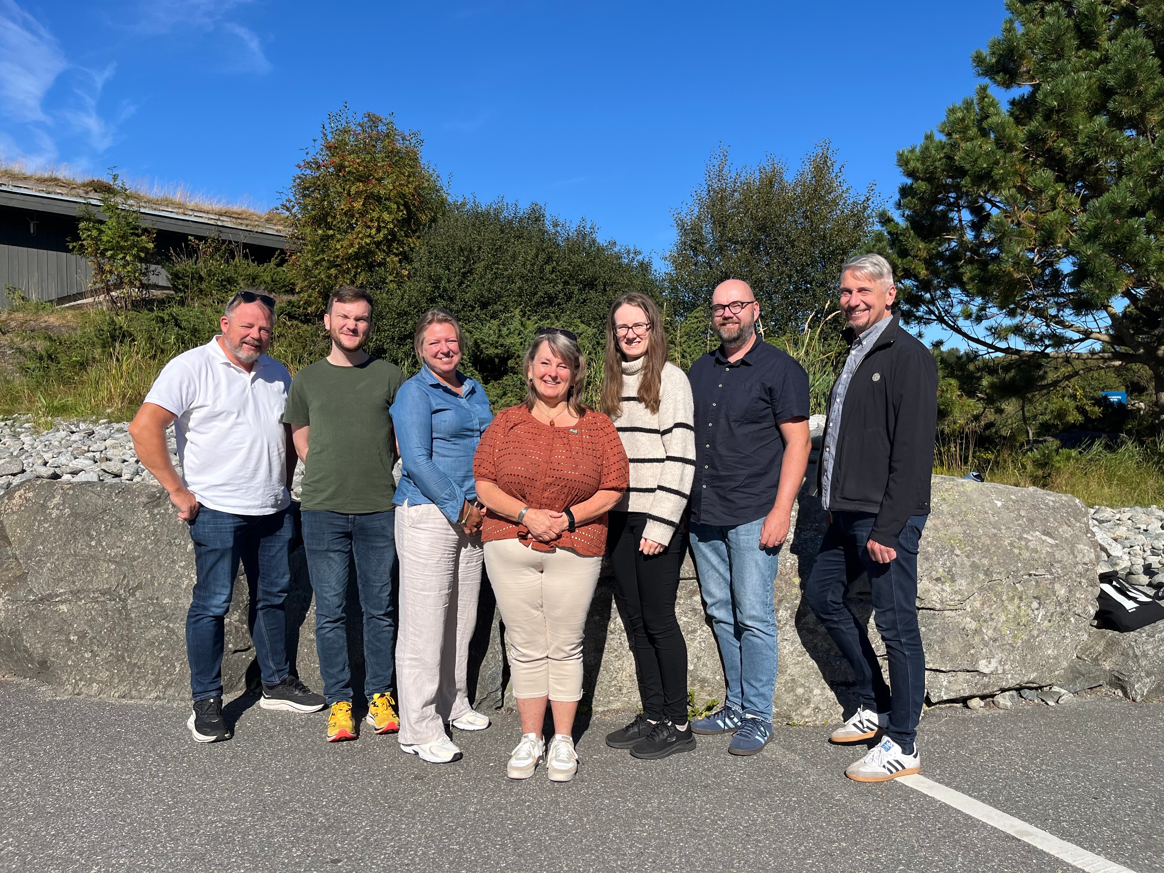 Avdelingsstyret i Rogaland (fra venstre): Sigve Eikeland, Sarah Gjerde Myhre, Morten Larsen, Karen Faa, Arnfinn Stensø, Siri Sægrov Eiane, og Ekaterina Anderson 